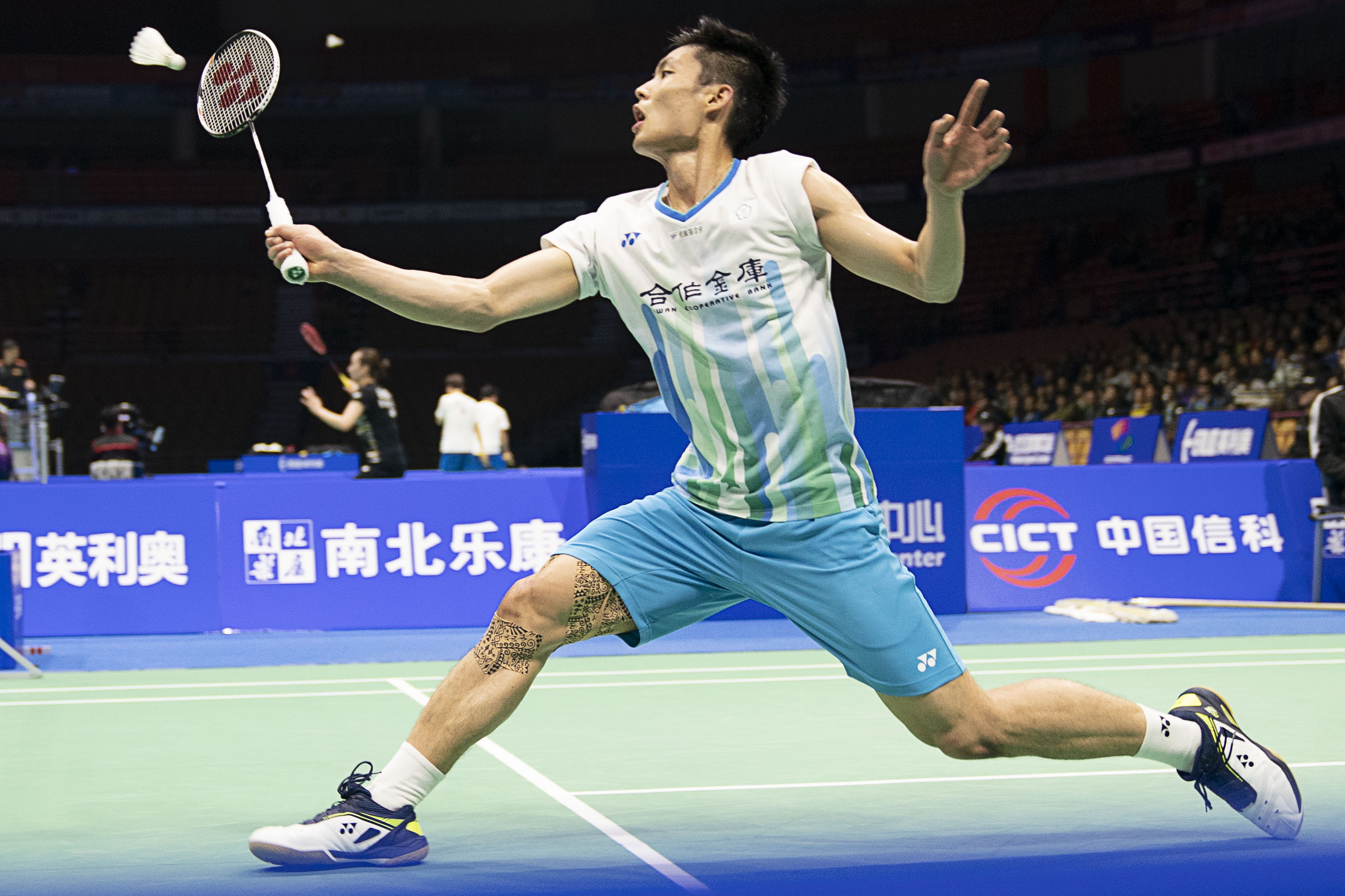 何将新老球 何将新老球