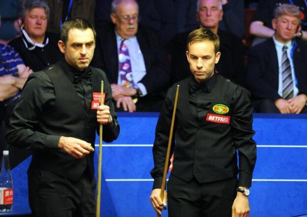 不黑不吹地 不黑不吹地