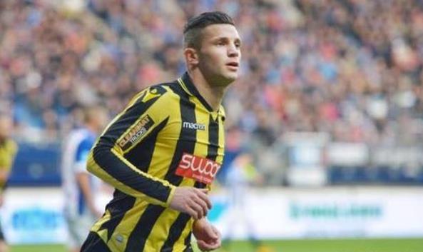 并闯进欧战 并闯进欧战